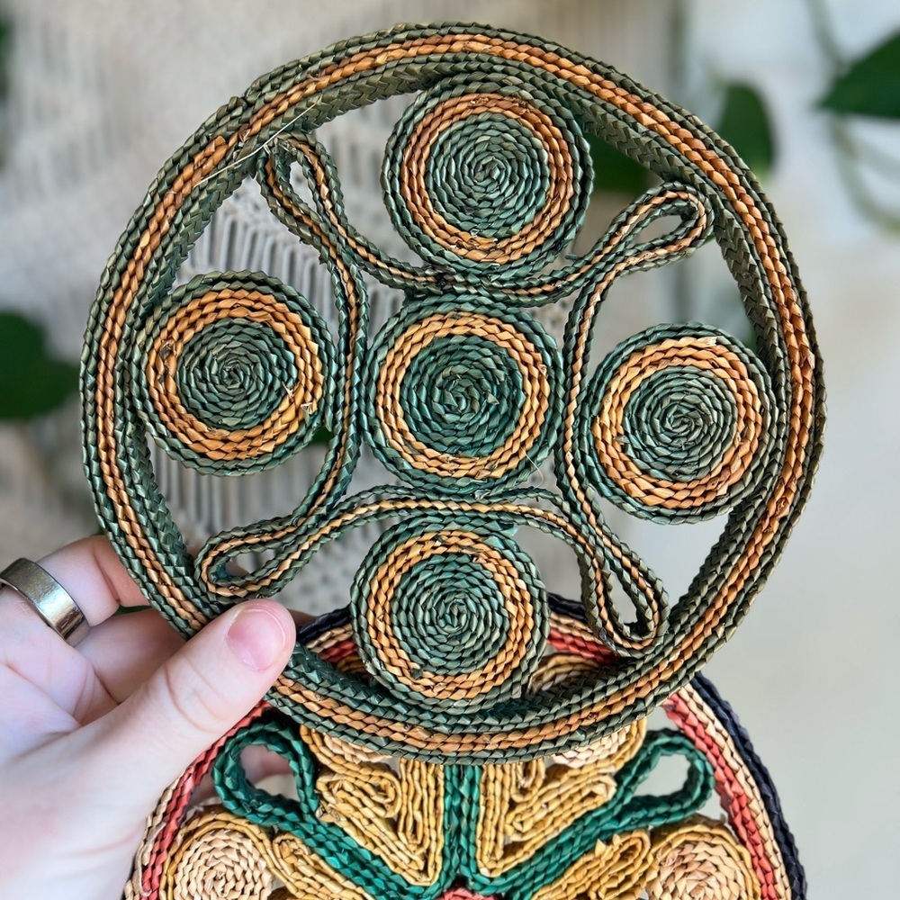 Vintage Woven Straw Trivets Set of 2 Round Boho Raffia Hot Pads Farmhouse Rustic - Picture 10 of 11
